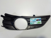 Решетка противотуманной фары правая Geely MK2 (1.5, 2010г.), Geely MK Cross